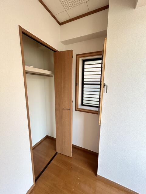 川崎市多摩区生田７丁目の賃貸マンションの収納