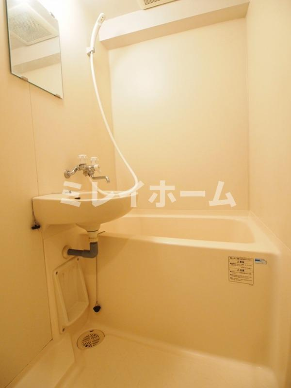 ペレテ雪谷の浴室