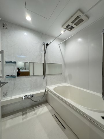 グリナージュ　リリアの浴室|一日の疲れを癒すのはやっぱりゆとりのお風呂ですね♪