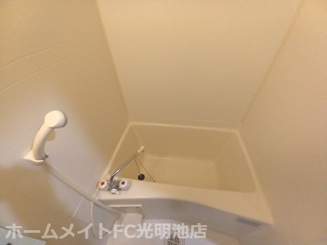 ボナール鳳南の浴室