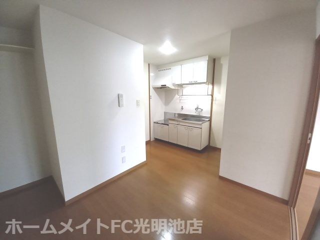 ボナール鳳南の居間・リビング