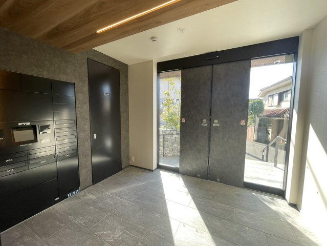 Ｐｒｅｍｉｕｍ　Ｍａｉｓｏｎ光のエントランス