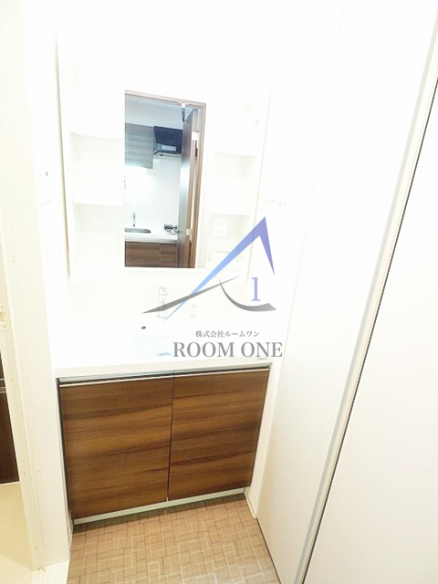 レジディア新御徒町Ⅱの洗面所|洗面台です。