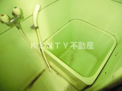 【浴室】 | 富士見荘 | 落ち着いた空間のお風呂です