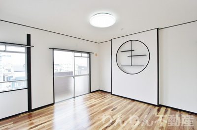 【居間・リビング】 | ガーデンヒルズ助任Ⅰ | おしゃれなリビングです