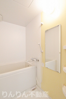 【浴室】 | ガーデンヒルズ助任Ⅰ | きれいなお風呂です