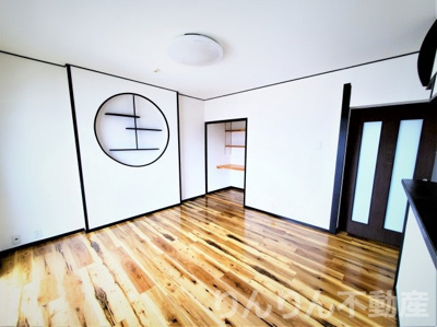 【居間・リビング】 | ガーデンヒルズ助任Ⅰ | リビングです