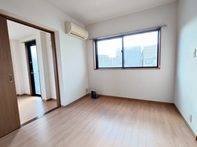 【寝室】 | 岩﨑マンション | 寝室です