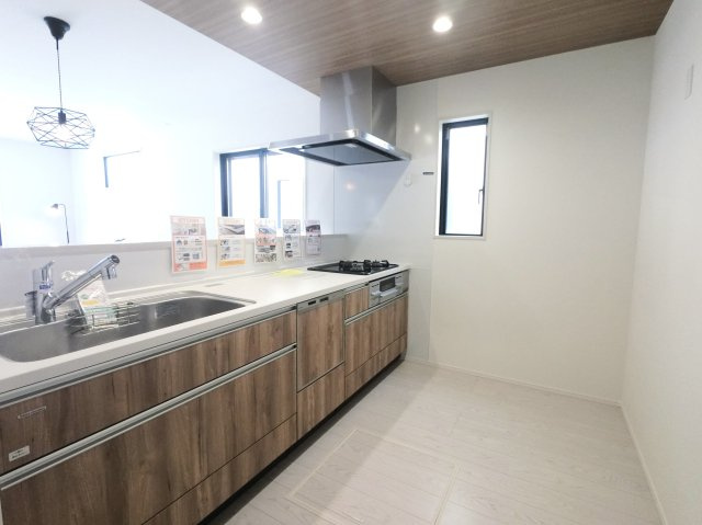 三養基郡基山町大字小倉11期　4号棟のキッチン|カウンターキッチン