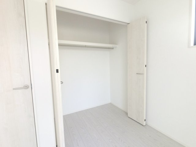 三養基郡基山町大字小倉11期　4号棟の収納|十分な収納スペースがあります