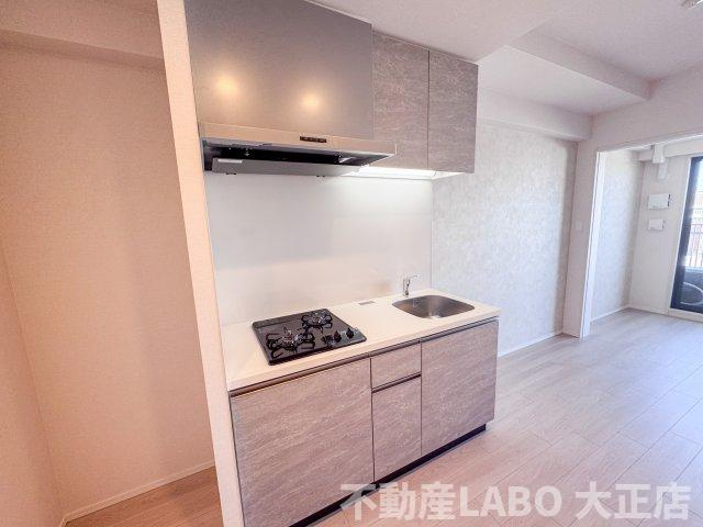 スプランディッド弁天町WESTのキッチン