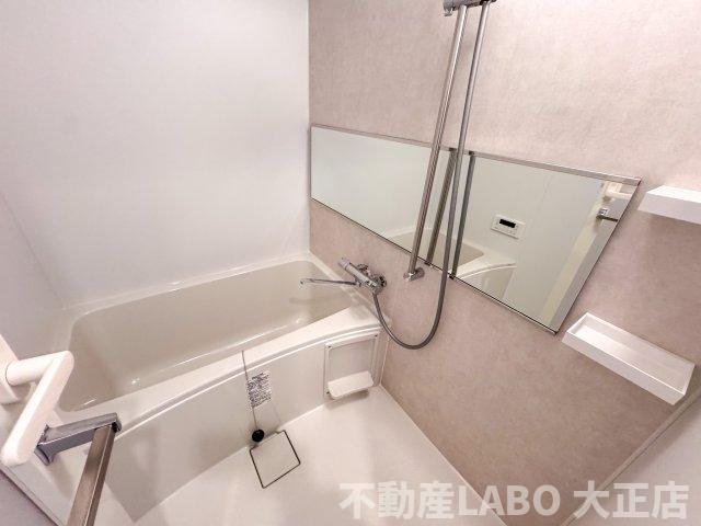 スプランディッド弁天町WESTの浴室