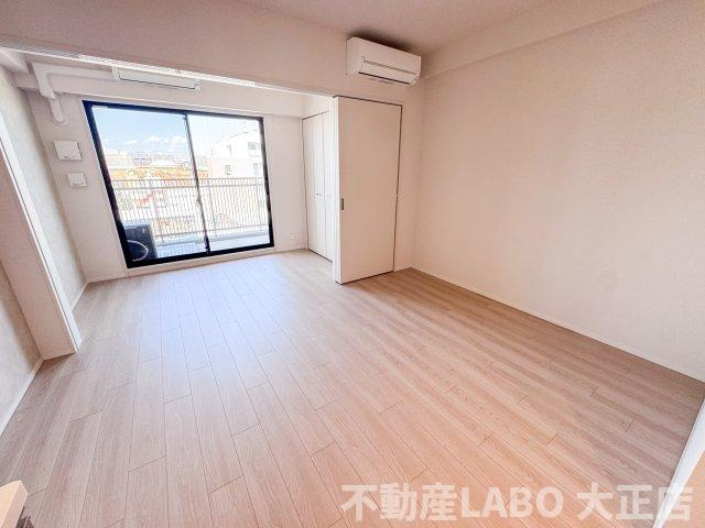 スプランディッド弁天町WESTの寝室