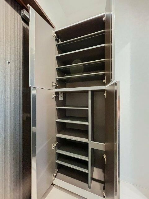 江東区東陽５丁目の賃貸マンションの収納