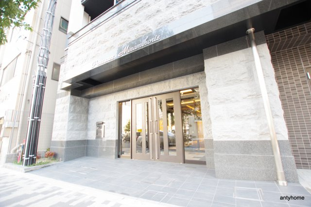 プレサンス南堀江　仲介手数料無料のエントランス