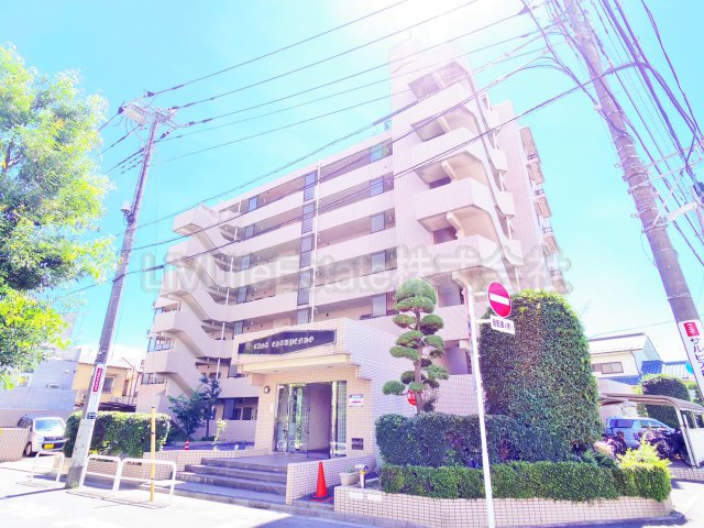 カーサエストゥペンダ