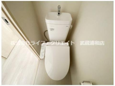 アビースタジオのトイレ|別号室の参考写真です。