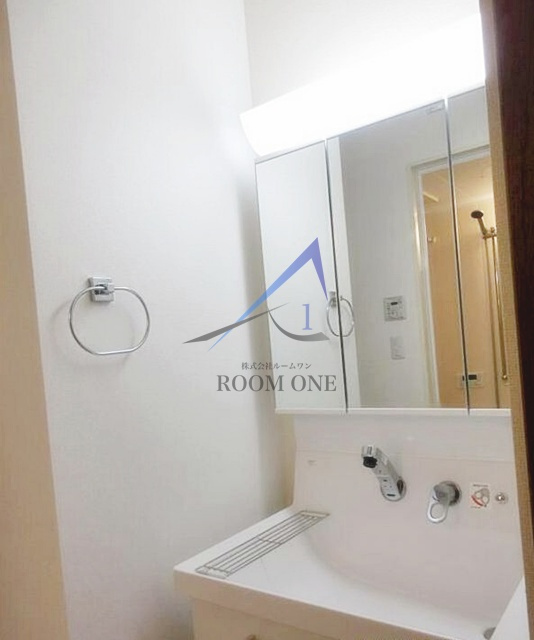 ガーデンヒルズの洗面所|洗面台です。