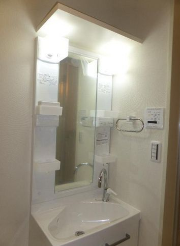 アルカディアⅤの独立洗面台