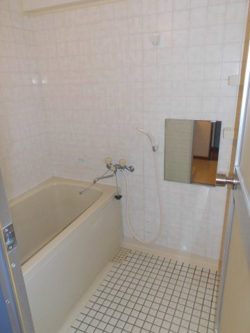 グラシア魚住の浴室|改装予定(タイルなし)