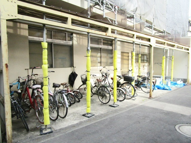 豊島マンションのその他共用部分|敷地内駐輪スペース。