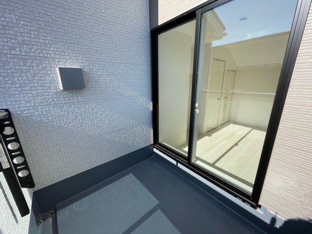 【バルコニー】 | 富里市日吉倉2号棟 | 最短即日のご見学も承ります！お気軽に０４７６－３７－３８８８までお問合せ下さい！