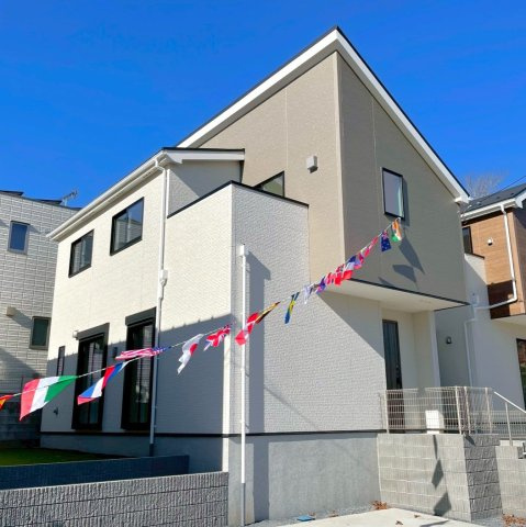 【外観】 | 富里市日吉倉2号棟 | 即日案内可：ご案内はお気軽に０４７６－３７－３８８８までお問合せ下さい