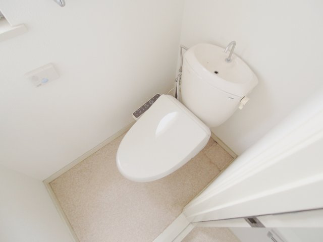 メゾネットTK　Bのトイレ