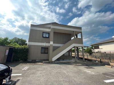 【エントランス】 | ＳＵＥ　ＳＴＡＴＩＯＮハイツ | 外観写真（昼）