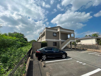 【外観】 | ＳＵＥ　ＳＴＡＴＩＯＮハイツ | 外観写真（昼）