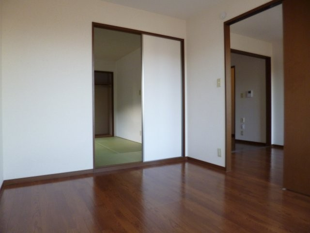 メゾンデラＷ　Ａの洋室