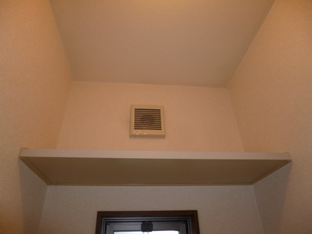 メゾンデラＷ　Ａのトイレ|棚