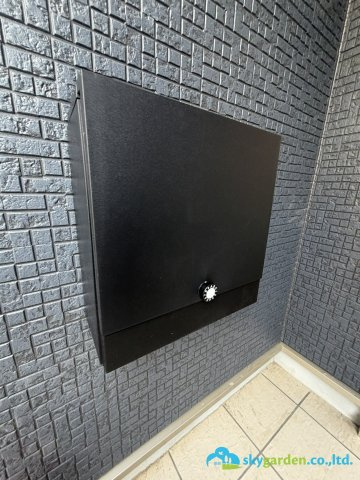 平塚市御殿第18Ⅰ期4棟　新築戸建　全8棟3号棟の玄関