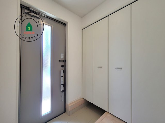 福岡市西区野方5丁目第15-2棟（1号棟）の内観：施工例|二重ロックでしっかり防犯対策ができます。