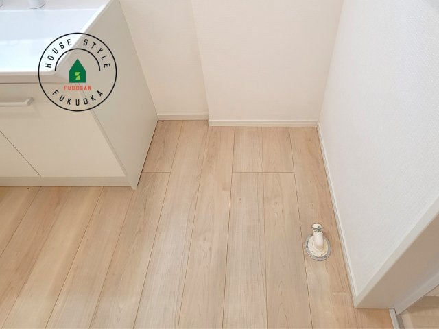 福岡市西区野方5丁目第15-2棟（1号棟）の内観：施工例|ランドリースペースは広さもたっぷり。