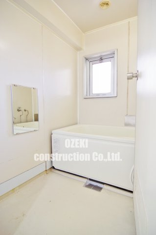 GSハイム越谷の浴室