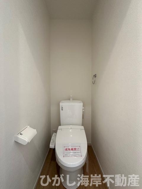 茅ヶ崎市南湖６丁目　新築戸建　全２棟のトイレ|洗浄機能付きお手洗い