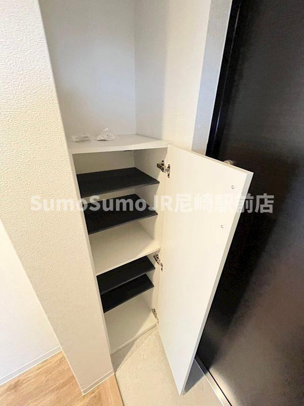 ラ・ポルテ武庫之荘の収納|便利な収納スペースです