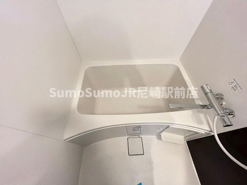 ラ・ポルテ武庫之荘の浴室|落ち着いた空間のお風呂です