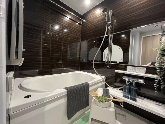 ミオカステーロ十日市場ステッサの浴室