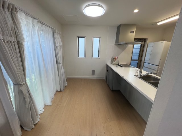 【居間・リビング】の画像