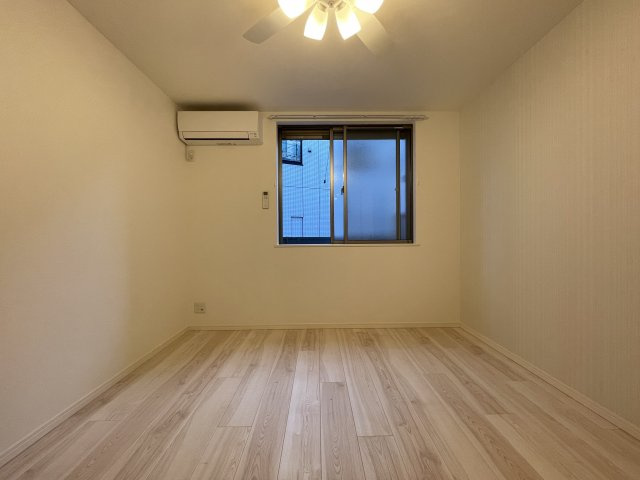 アザーレ・バモス読売ランド前の居間・リビング