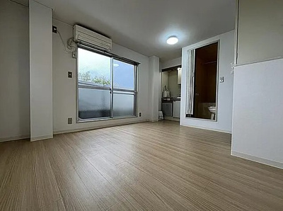 【居間・リビング】 | 林ビル | ゆったり過ごせる居間です