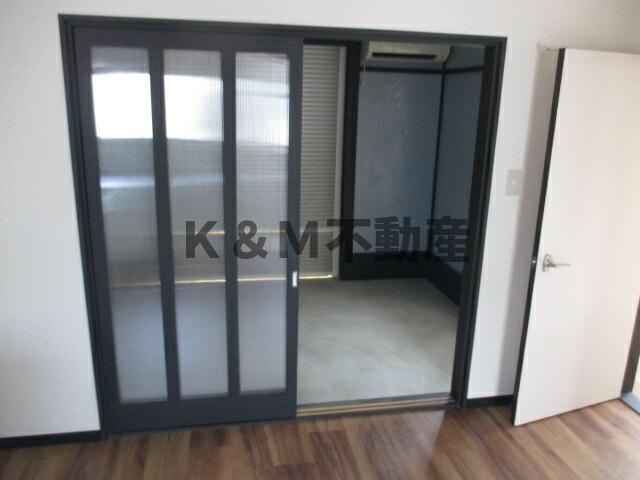 ホワイトベースの居間・リビング|使いやすい居間です