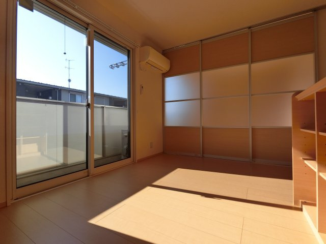 PARK HILLS MIYAKO Cの居間・リビング