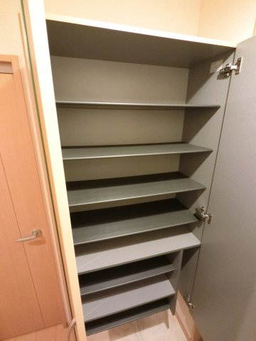 PARK HILLS MIYAKO Cの収納