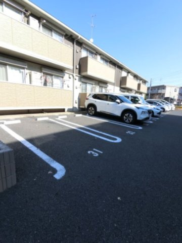 PARK HILLS MIYAKO Cの駐車場