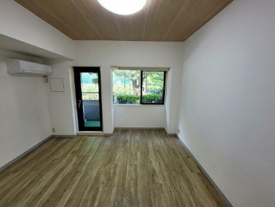 【居間・リビング】 | シュロス１２３