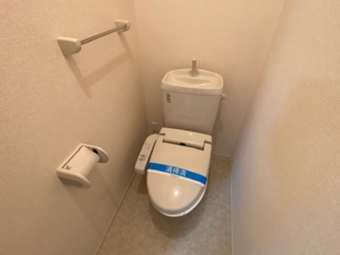 レザン長根　Ａのトイレ|トイレです