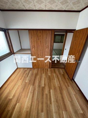 【洋室】 | 玉手町貸家